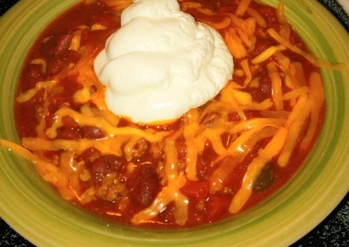 🔥Easy delicious beefy Chili with a kick🔥