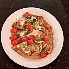 A picture of Chicken Caprese.