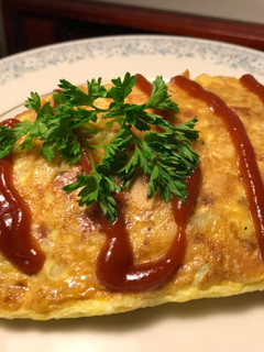 A picture of Omerice (Egg over Rice).