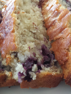 A picture of Blueberry quick bread.