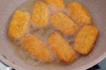 Langkah Mudah untuk Membuat Pisang Goreng Krispi Yang Enak Banget