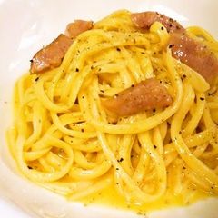 A picture of Carbonara.