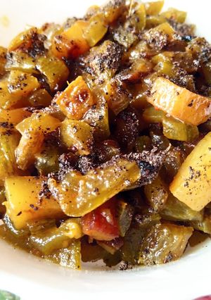 গোলমরিচ চিচিঙ্গা(golmorich chichinga recipe in Bengali) রেসিপির প্রধান ছবি