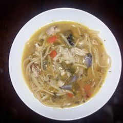 A picture of Simple Harvest Chicken Noodle Soup.
