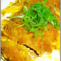 A picture of With Mentsuyu! The Golden Ratio for Fried Pork Cutlet Rice Bowl or Chicken & Egg Rice Bowl!.