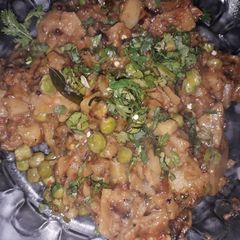 A picture of Roti masala.