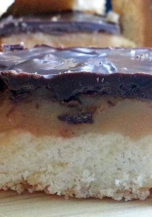 A picture of Millionaire shortbread.