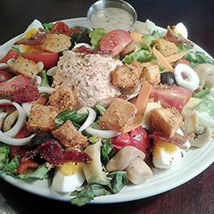 Tuna Dinner Salad With Crispy Potato Croutons A picture of Tuna Dinner Salad With Crispy Potato Croutons.