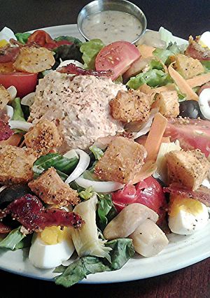 A picture of Tuna Dinner Salad With Crispy Potato Croutons.