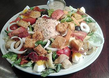 Ultimate Making Recipe Tuna Dinner Salad With Crispy Potato Croutons Practical Delicious