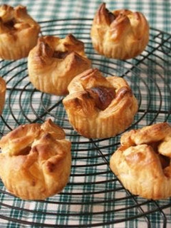 A picture of Little Apple Pies using Frozen Puff Pastry.
