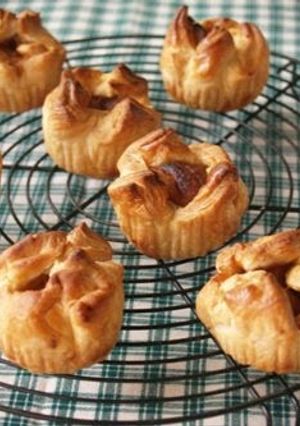 A picture of Little Apple Pies using Frozen Puff Pastry.