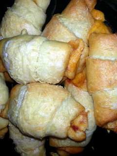 A picture of Pizza roll.