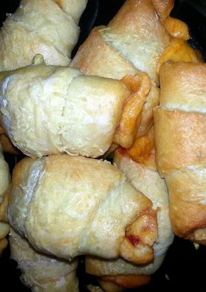 A picture of Pizza roll.