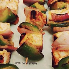 A picture of Restos style Paneer Tikka.