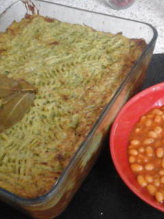 A picture of My Peppery Veg Shepherds Pie, with Mash Potato and Broccoli Top 😀.