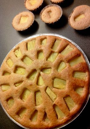 A picture of splendid spelt wholemeal flour cake and muffin batter.