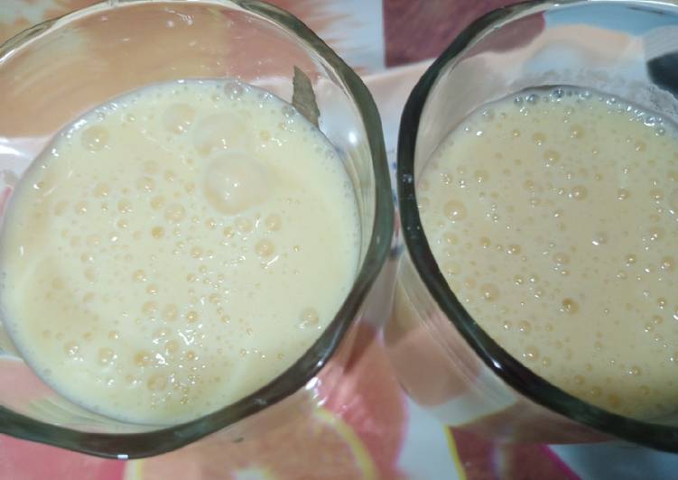 Recipe of Any-night-of-the-week Mango lassi