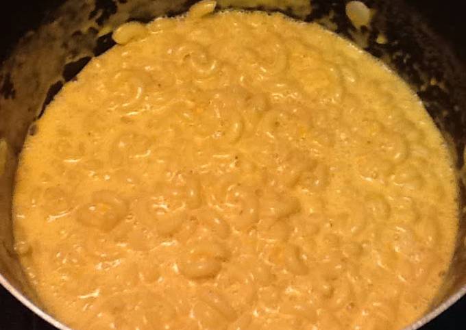 Steps to Prepare Quick Cheesy Stovetop Macaroni And Cheese