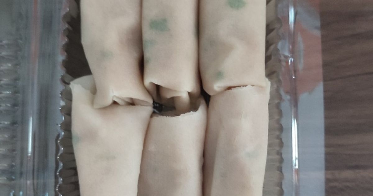 Lumpia ayam goreng