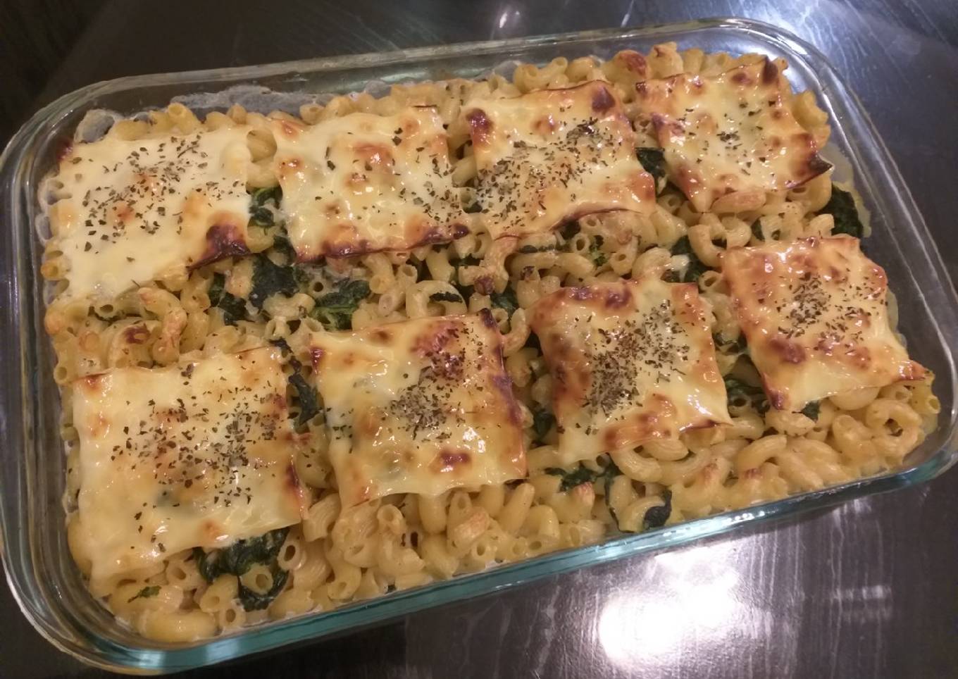 Budget baked spinach pasta