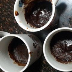 A picture of Brownie in a Mug.