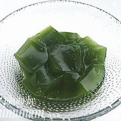 A picture of Matcha Jello.