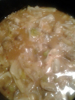 A picture of cabbage and eggplant.