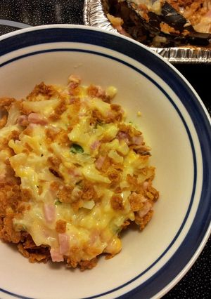 A picture of Cheesy ham and potato casserole.