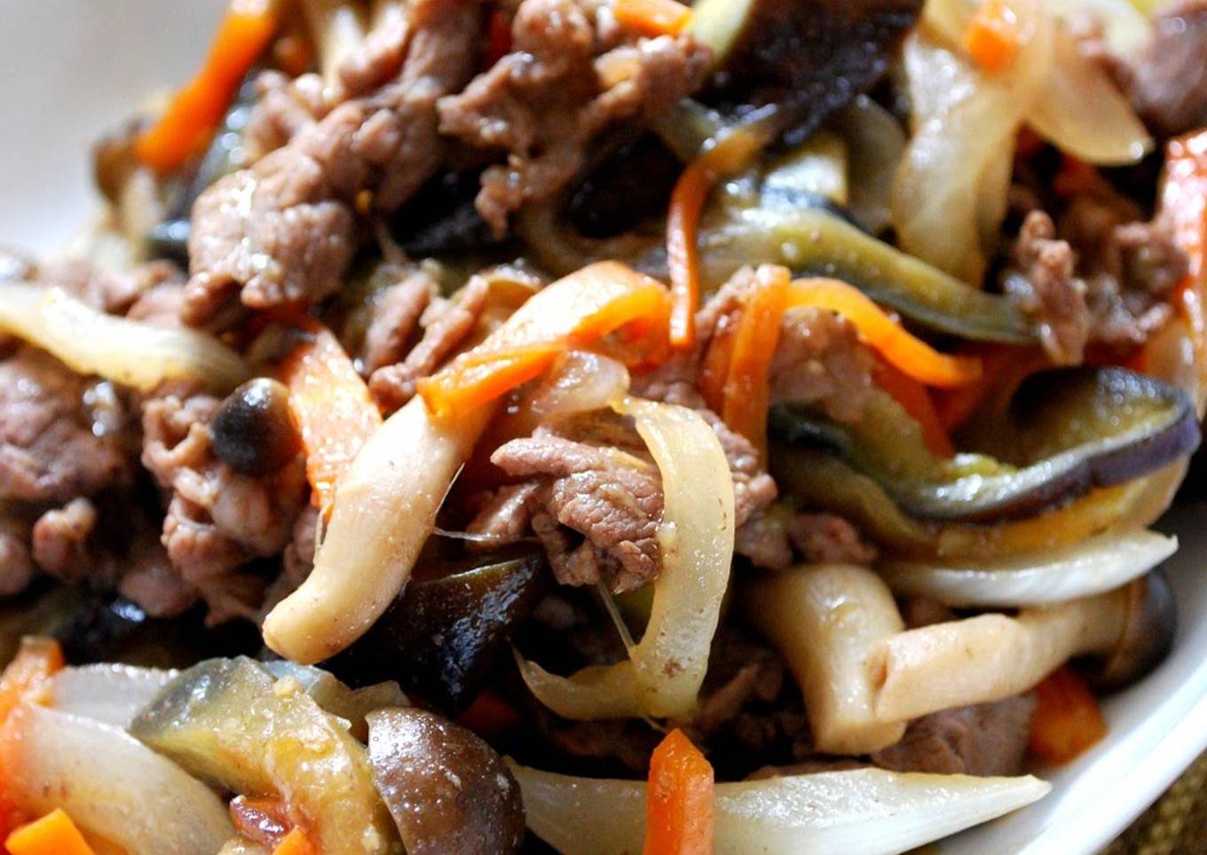 Fry them together. Roast beef: vegetables