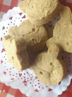 A picture of Macrobiotic Barley Flour Cookies.