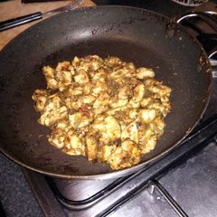 A picture of Chilli Chicken Wraps.