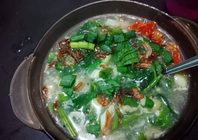 Bahan-bahan Sup Bayam Hidangan Pembuka  # kamis manis  #bikin ramadhan berkesan yang nikmat dan Mudah Dibuat