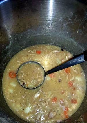 A picture of chicken soup.