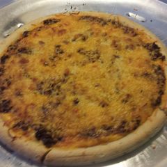 A picture of Taco pizza.
