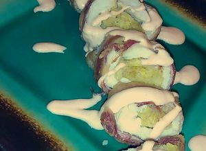 Una foto de Pechuga rellena de mofongo
