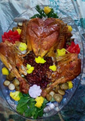 عکسی از دستور مرغ شکم پر مخصوص😋😋