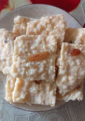 A picture of Instant Kalakand.