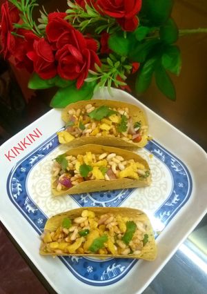 মশলা মুড়ি পাঁপড় ট্যাকোস(masala muri papad tacos recipe in bengali) রেসিপির প্রধান ছবি