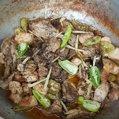 A picture of Peshawari charsi chicken karahi.