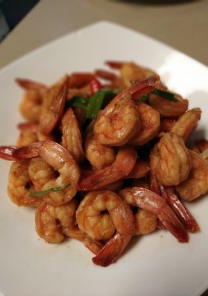 Hình của món Tôm bóc vỏ rim.