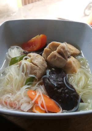 Foto resep Sop Bihun Jamur Kuping