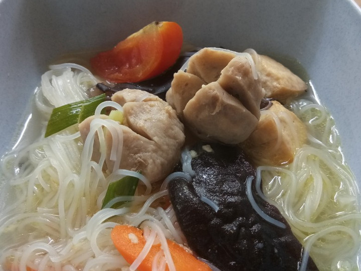  Resep bikin Sop Bihun Jamur Kuping dijamin sesuai selera