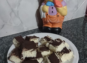 Una foto de Turrón de coco🎄