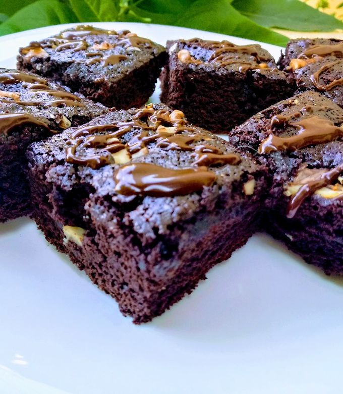Una foto de Brownie sin harina, sin manteca, sin tacc apto celíacos y económico