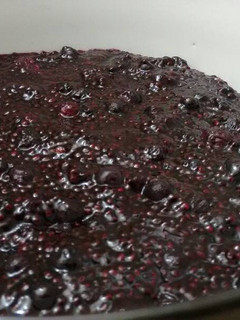 A picture of Blueberry Chia Jam.
