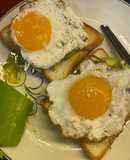 Bánh gối và bơ, trứng 🍳 (Avocado toast)