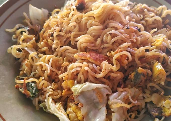 Cara Gampang Membuat Mi goreng tektek Anti Gagal
