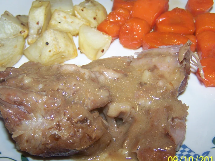 Recipe Pork Pot Roast Roasted Potatoes & Candied Carrots the Delicious Can spoil the tongue