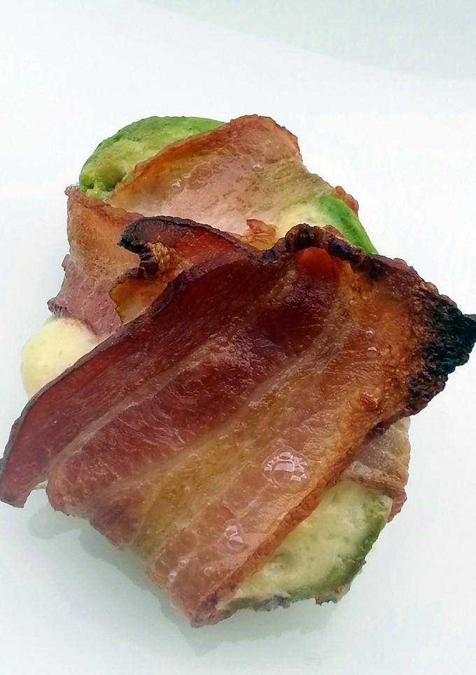 A picture of Avocado And Bacon.